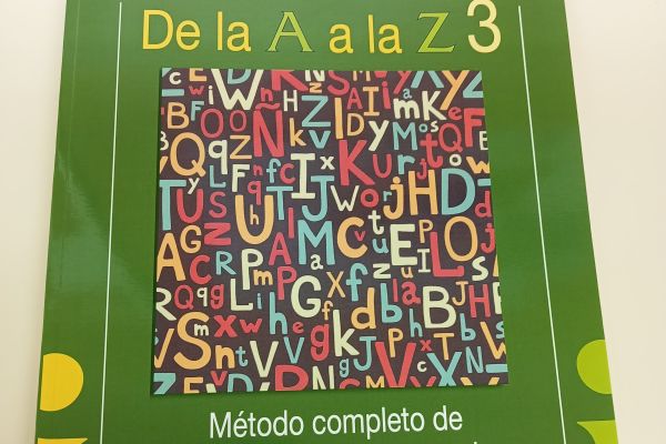libro-de-espanol-153883D8A-45B4-28BC-E845-3C03FC4D7929.jpg